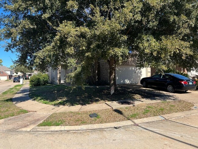 Building Photo - 18646 Flagstone Creek Rd