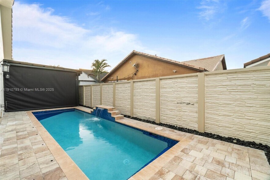 Building Photo - 9173 NW 147th Ter