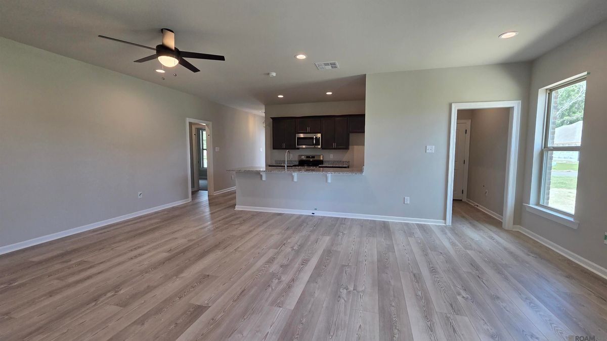 Building Photo - 25662 Tarver Dr