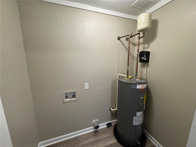 Building Photo - 154 Glenn Ave