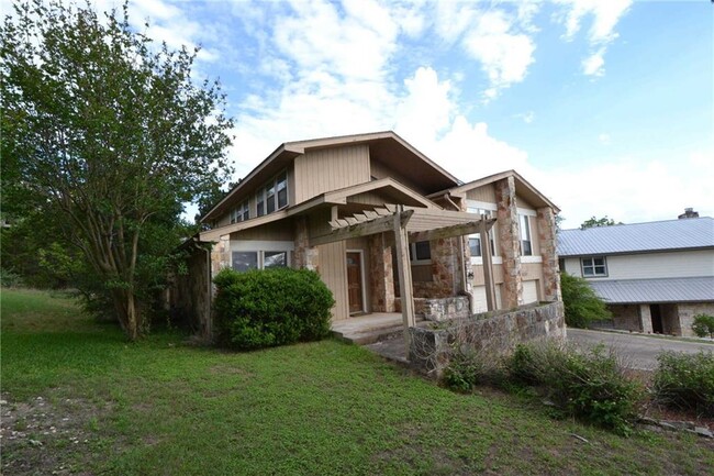 Building Photo - 5311 Doe Valley Ln