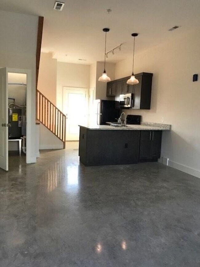 Interior Photo - Manchester Park