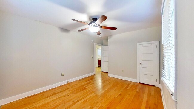 Building Photo - 1506 Pendleton Rd