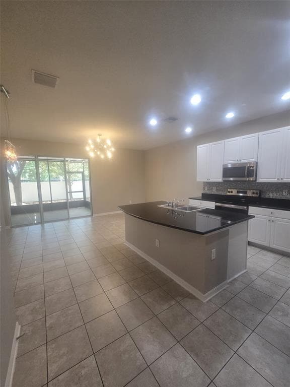 Building Photo - 6978 Holly Heath Dr