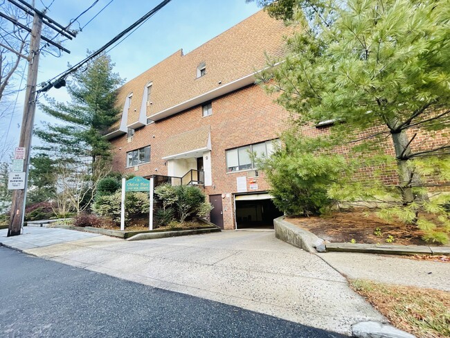 Building front - 9 Chelsea Place