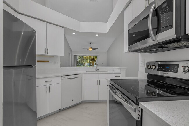 Building Photo - 145 Wading Bird Cir