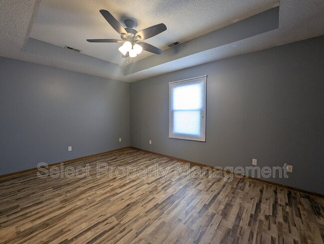 Building Photo - 6117 Arapaho Trail