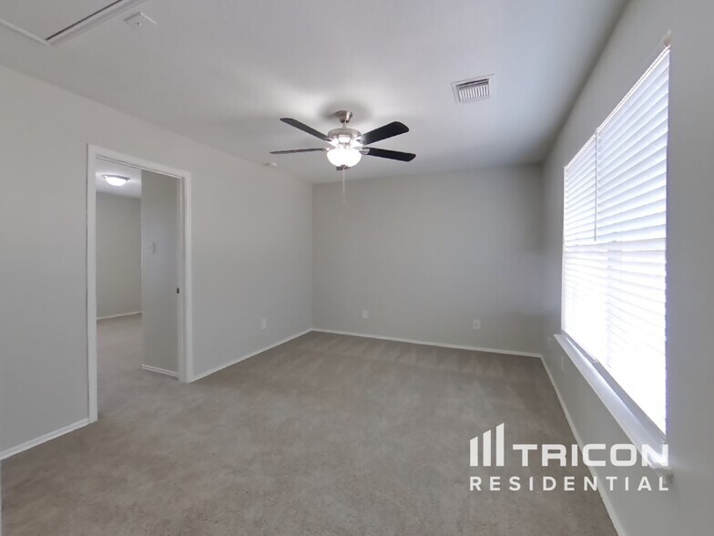 Building Photo - 20811 Mossy Hill Ln