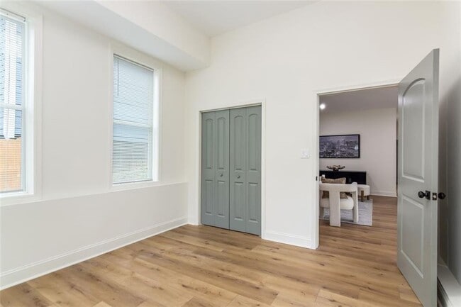 Building Photo - 830 Gaston St SW