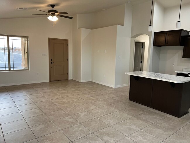 Building Photo - Newer - 3 Bedroom - 2 Car Garage Home with Fenced Back Yard and Gates