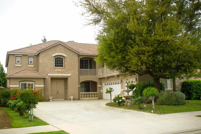 Primary Photo - 2537 Deauville Cir