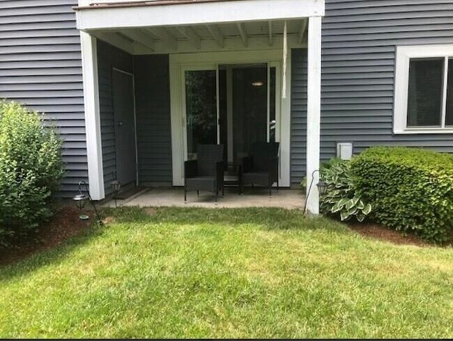 Building Photo - 46 Silver Hill Ln