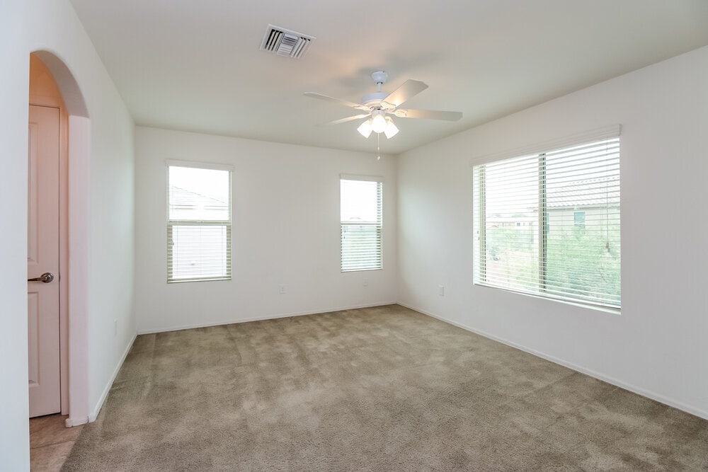 Building Photo - 18350 S Avenida Arroyo Seco