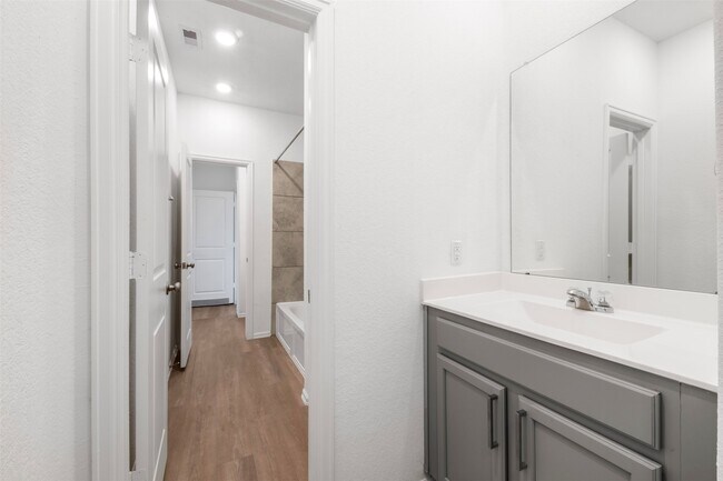 Building Photo - 26707 Andorra Colony Ct