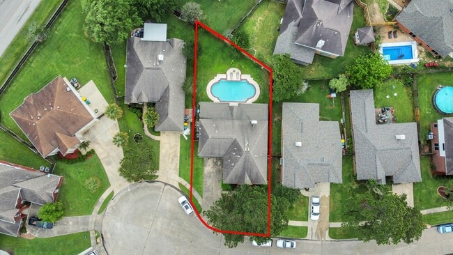 Building Photo - 2322 Lord Nelson Dr