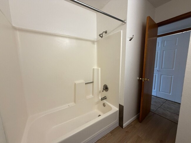 Building Photo - 1307 Rufina Ln