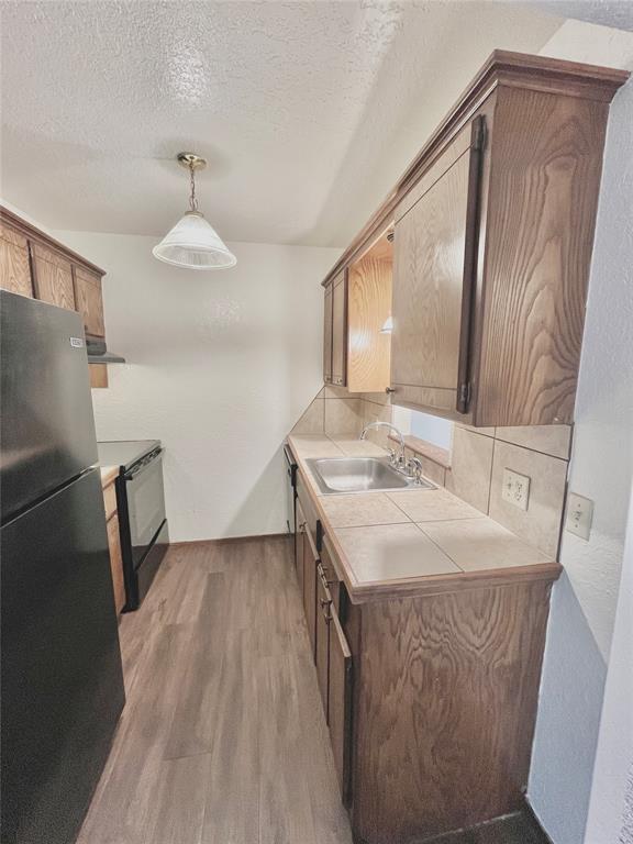 Building Photo - 1901 E Lindsey St