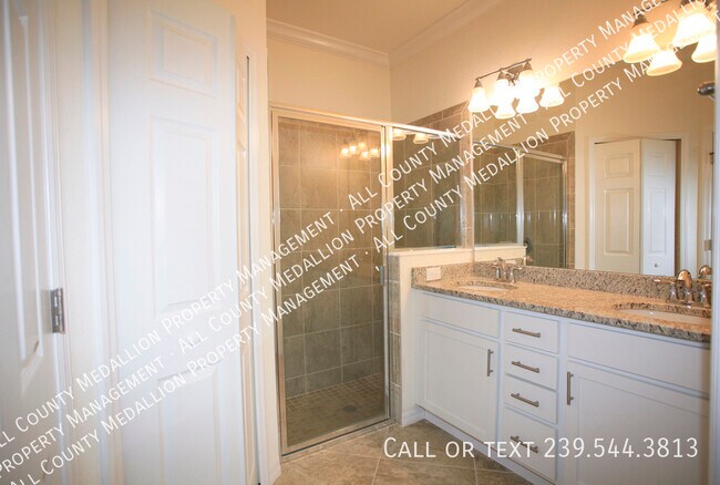 Building Photo - 4155 Bisque Ln