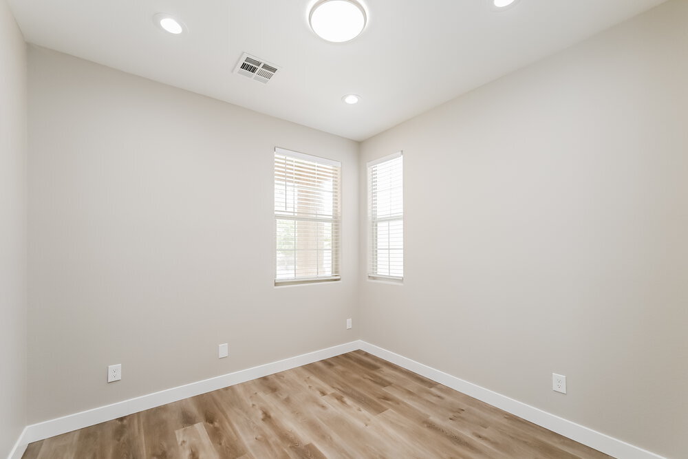 Building Photo - 6725 Brick House Ave