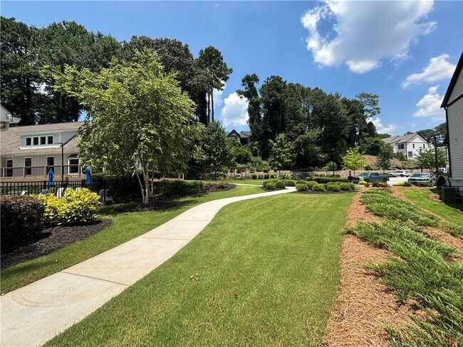 Building Photo - 2156 Eagle Creek Ln