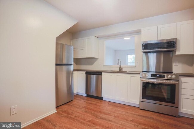Building Photo - 12300 Sweetbough Ct
