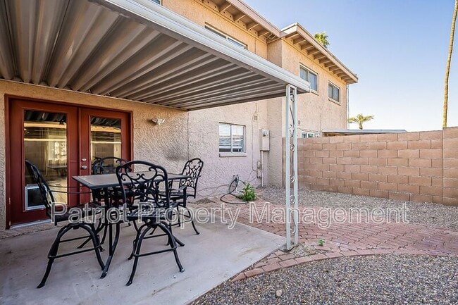 Building Photo - 8331 E Thomas Rd