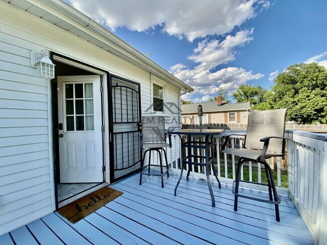 Building Photo - 3100 Stockton St