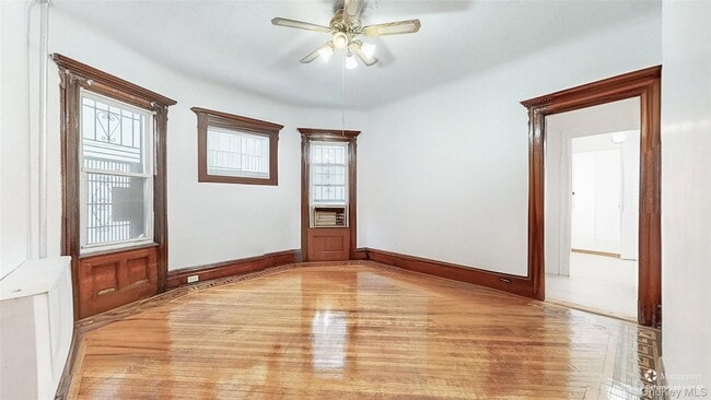 Building Photo - 2500 Newkirk Ave