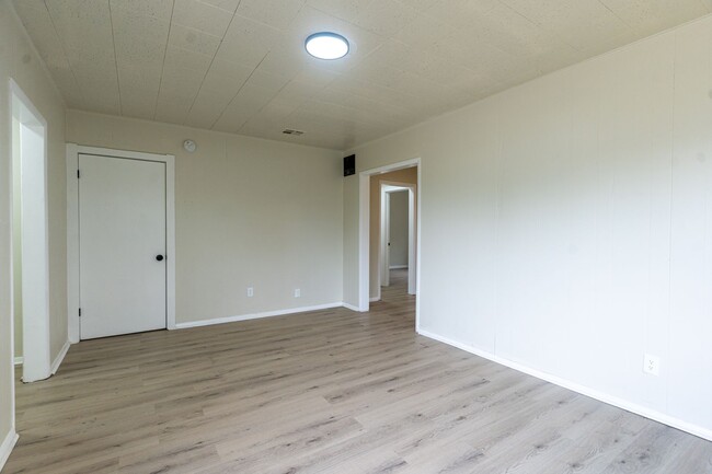 Building Photo - Rent to Own Available in Oklahoma City!