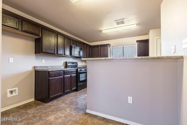 Building Photo - 14272 Lasso Rock Dr