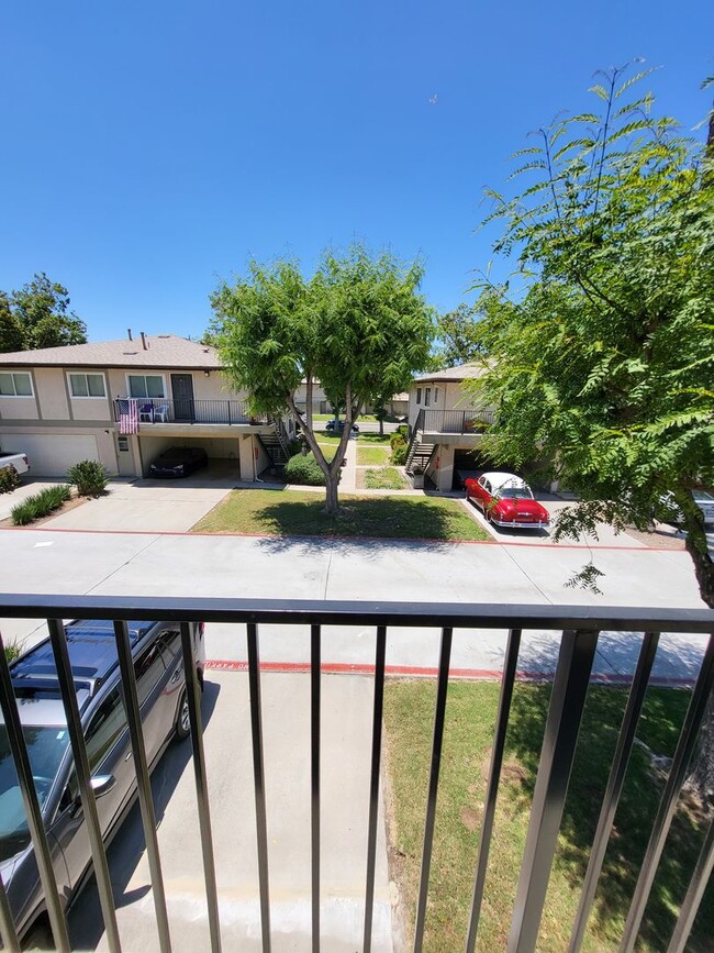 Building Photo - 8838 Mission Vega Ct