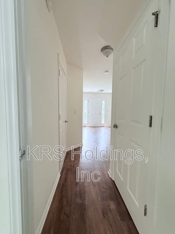 Building Photo - 11918 Field Towne Ln