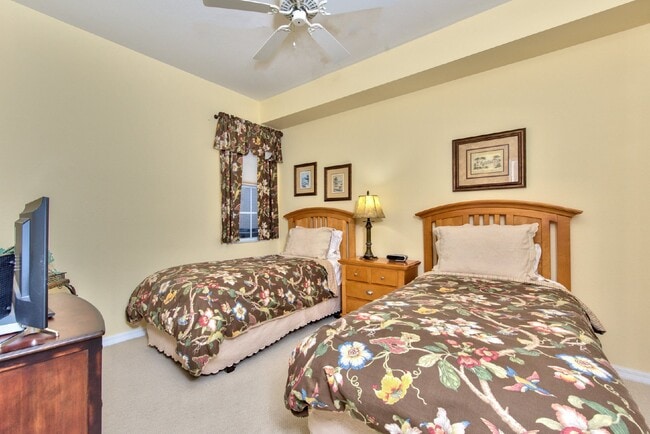Building Photo - BEAUTIFUL PELICAN LANDING HOME