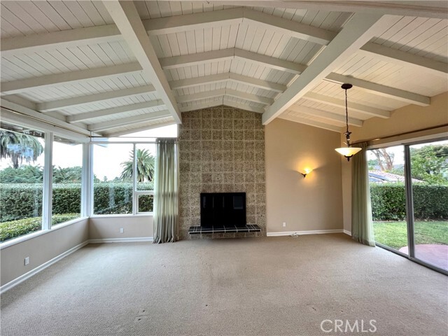 Building Photo - 1316 Granvia Altamira