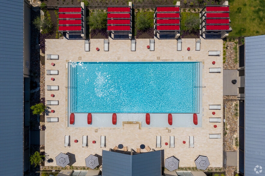 Primary Photo - Parkside at Round Rock