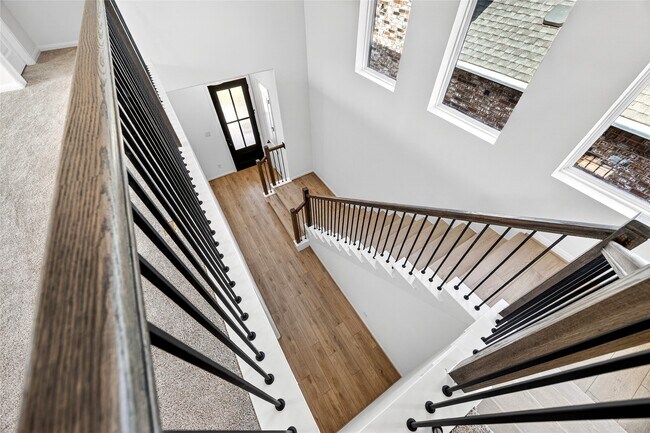 Building Photo - 23643 Red Rowan Ln