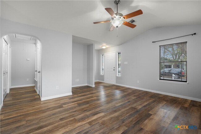 Building Photo - 4492 Mather