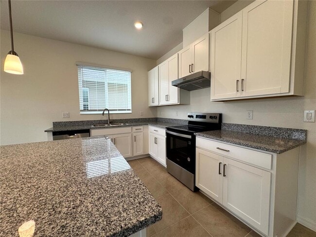 Building Photo - 3138 Sanctuary Dr