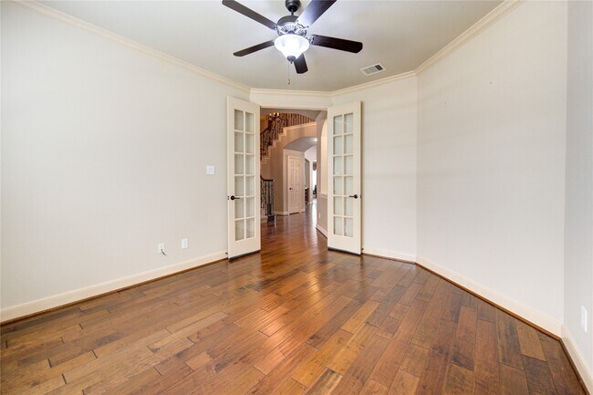 Building Photo - 28318 Wild Mustang Ln