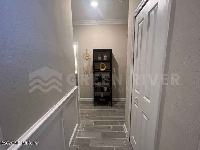 Building Photo - 7592 Rock Brook Dr