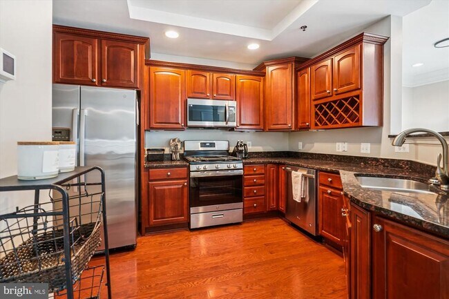 Building Photo - 3549 Huntley Manor Ln