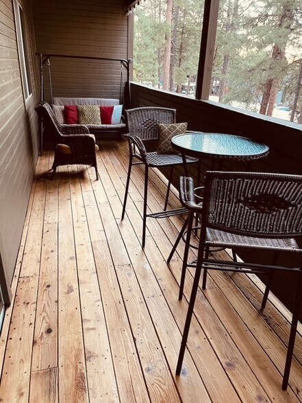 Patio Balcony - 1385 W University Ave
