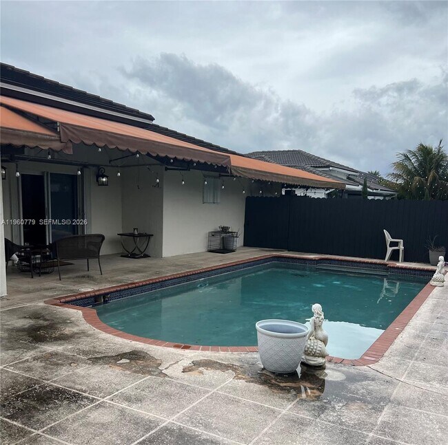 Building Photo - 15263 SW 169th Ln