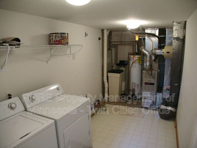 Building Photo - 2328 Eagle Trace Ln