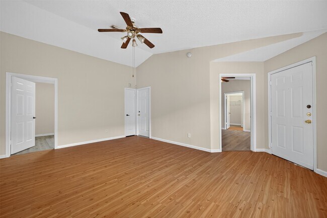 Building Photo - 4642 Callery Creek Dr