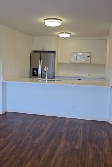 Building Photo - 55 S Judd St