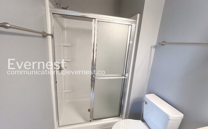 Building Photo - 5944 Bridgehampton Dr