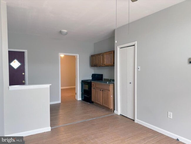 Building Photo - 2113 S 18th St