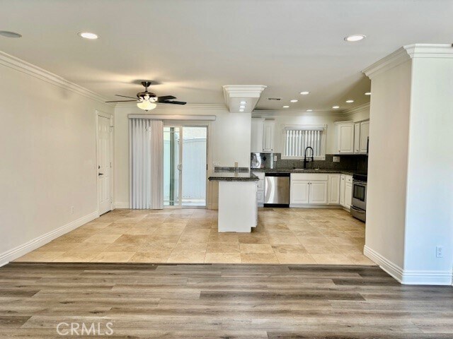 Building Photo - 4150 Patrice Rd