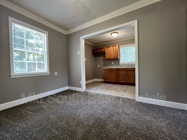 Building Photo - 2261 Alameda Cove